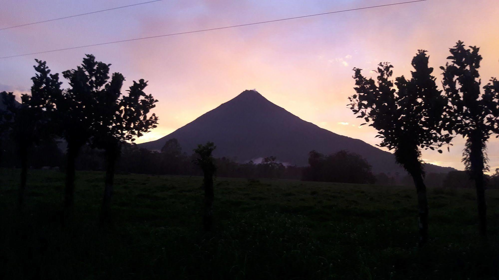 Cerro Chato Ecolodge La Fortuna Ngoại thất bức ảnh